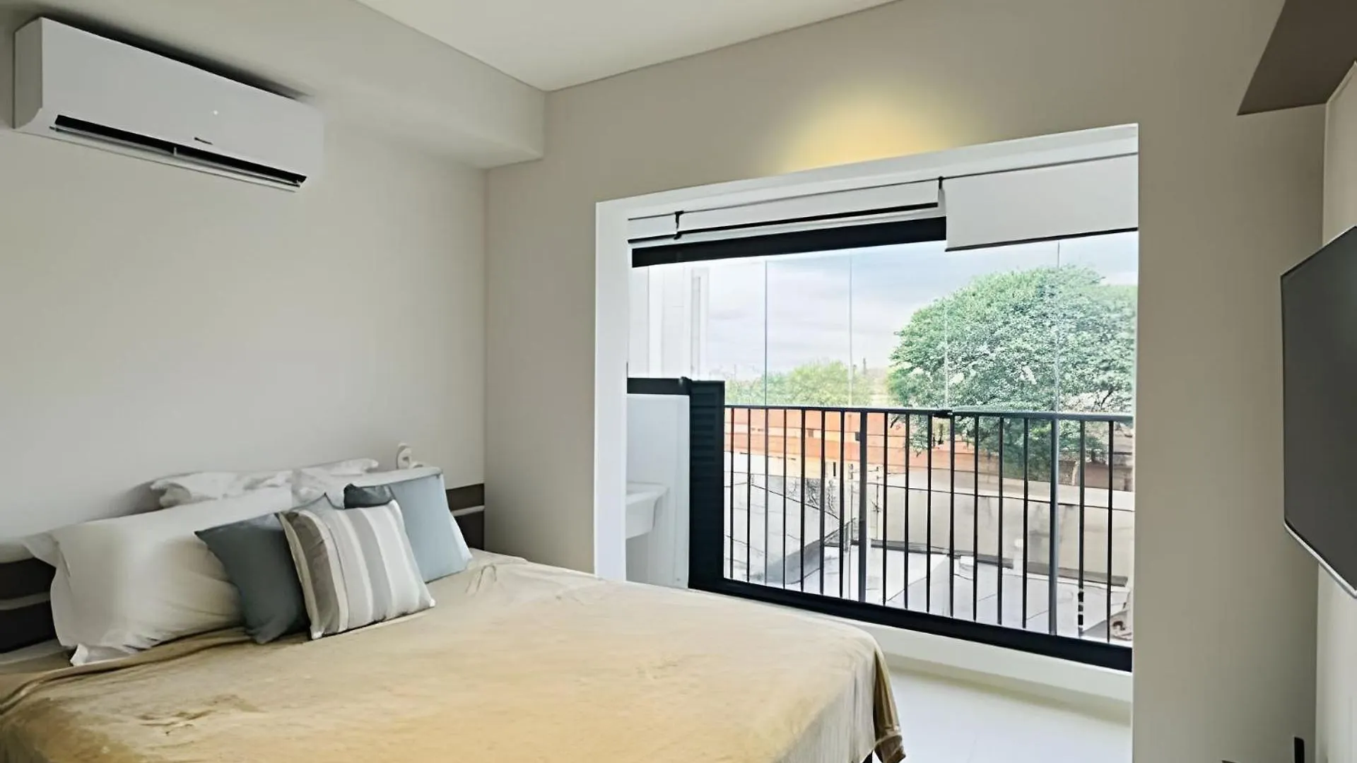 Zyz Centro Hospedagem Sp Villa São Paulo Nyaraló