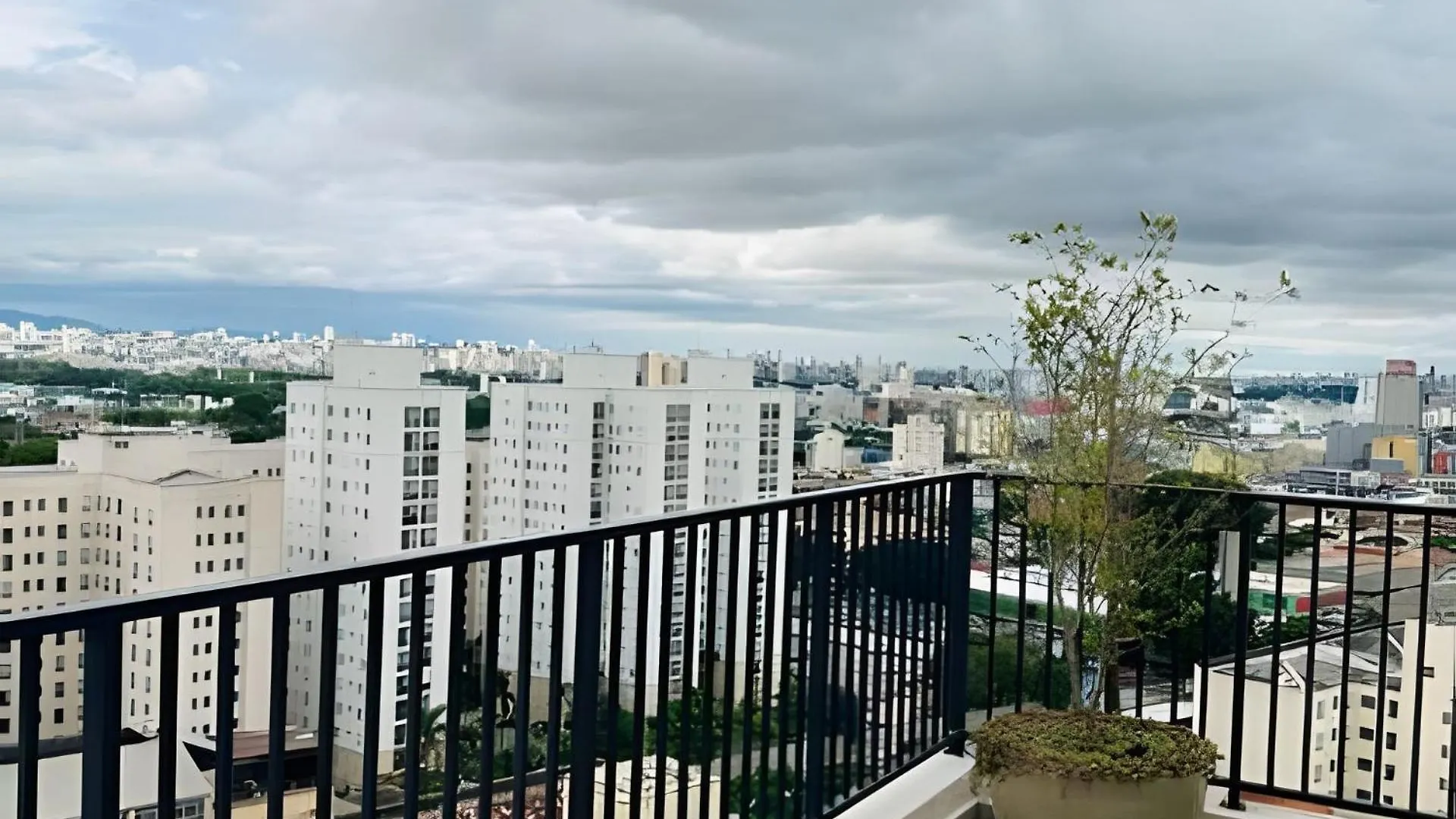 Nyaraló Zyz Centro Hospedagem Sp Villa São Paulo